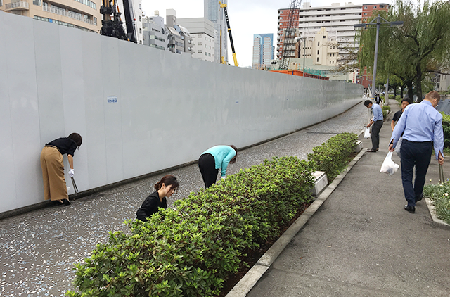 オフィス周辺の定期清掃